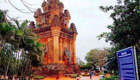 Start your visa-prepared journey with Vietnam’s vibrant glow
